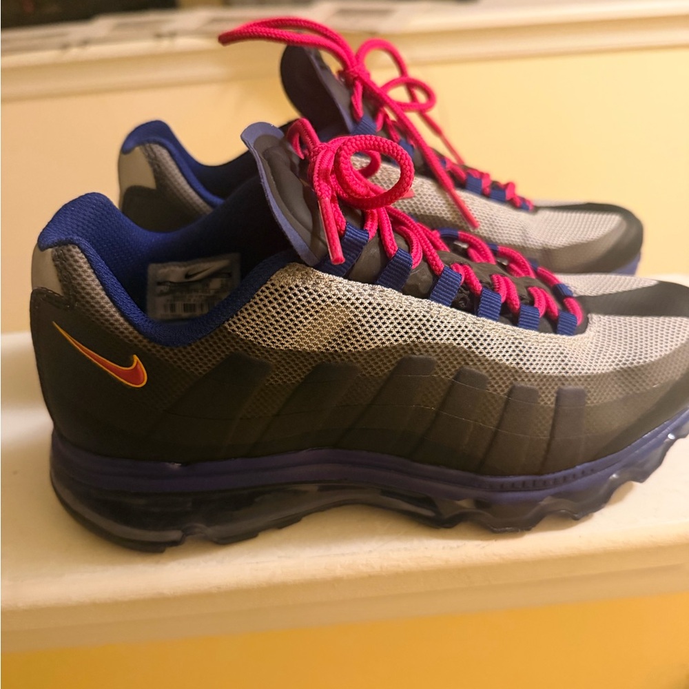 Nike Kids Sneakers - Black, Gray, Purple, Pink
